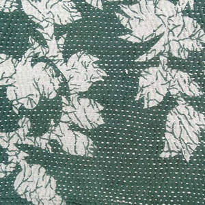 Edredón Kantha hecho a mano Reversible de alta calidad, tiro verde único para uso en el hogar o el hotel, suministro al por mayor - Product Image 3