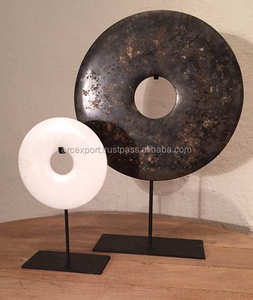 Plaque métallique ronde avec support, Sculpture fantaisie, vente en gros, meilleure qualité, design, décoration, Sculpture moderne - Product Image 1