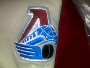 แจ็คเก็ตหนังวัวบุขนแกะ 24 ออนซ์ สำหรับผู้ชายไซส์ใหญ่ ปี 2022 แบบมีฮู้ด สไตล์ Letterman  ระบายอากาศได้ดี  รับสกรีนโลโก้ - Product Image 5