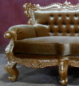 Sofá tallado de lujo para sala de estar, mueble italiano clásico tallado - Product Image 5