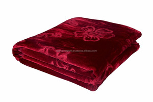 Couverture en molleton de fausse fourrure de lapin douce et confortable épaisse peluche luxueuse chaude floue avec motif floral en pierre solide pour canapé-lit - Product Image 3