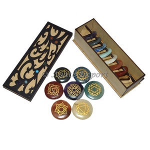 Coffret cadeau en bois d'agate au design unique pour bijoux, cristaux de guérison, pierres indiennes, 7 chakras, artisanat en bois naturel - Product Image 1