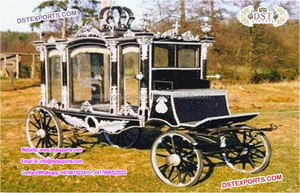 Carruaje funerario dibujado por caballos negros victorianos Color negro Carruaje funerario dibujado por caballos Carruaje de ataúd dibujado por caballos negros EE. UU. - Product Image 5