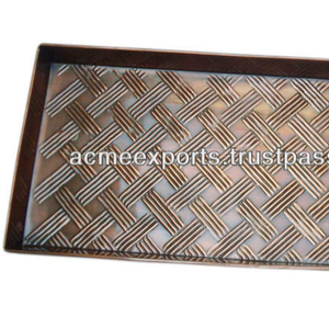 Bandeja de madera con patrón tejido elegante Bandeja de servicio elegante para comedor y decoración del hogar Uso multiusos - Product Image 1