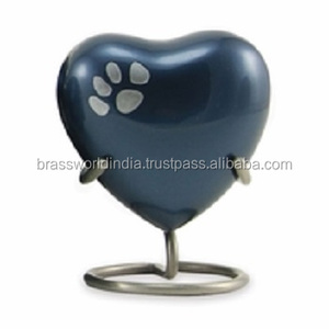 Urna Funeraria Metálica de Estilo Americano Grande para Mascotas, Midnight, de Brassworld India - Product Image 4