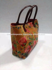 Artisan Crafted Printed Cotton Velvet Ladies Handbags <b>Boho</b> Fashion <b>Bags</b> Manufacturer - Product Image 2
