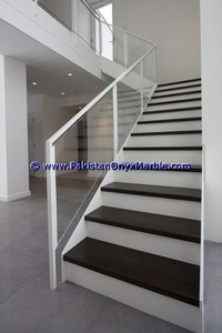 บันไดหินอ่อนคุณภาพดี ขั้นบันไดและฐานรอง หินอ่อนสีดำสนิท ดีไซน์ทันสมัย ตกแต่งบ้านและสำนักงาน บันไดหินอ่อนธรรมชาติ - Product Image 3