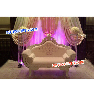 Sofá real de boda, mueble de dos plazas, de estilo indio del Sur - Product Image 1