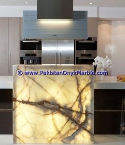 Comptoirs de cuisine en onyx sur mesure Plateaux de vanité et de table en pierre naturelle rétroéclairés - Product Image 1