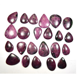 Zoisite rubis naturelle de qualité supérieure, cabochon, vente en gros depuis Jaipur, Inde, pour la fabrication de bijoux énergétiques et de guérison. - Product Image 3
