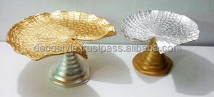 Support à gâteau en bois avec métal - Product Image 4