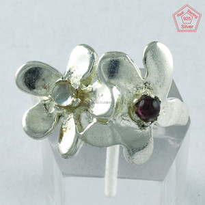 แหวนเงินแท้ดีไซน์ใหม่925ประดับพลอยโกเมนสีรุ้งและพระจันทร์เป็นเครื่องประดับที่สวยงามสำหรับงานแต่งงานงานหมั้นสำหรับงานครบรอบแต่งงาน - Product Image 3