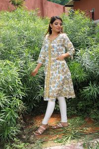 พิมพ์บล็อกมือทำจากผ้าฝ้ายสำหรับผู้หญิง,Kurti พิมพ์ลายสวยงามสำหรับสาวๆพิมพ์และออกแบบ Sanganeri - Product Image 2