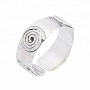Hermoso diseño Pure 925 Sterling Silver Plain Ring Joyería de moda Eternity Vermeil Anillos Venta en línea Proveedor - Product Image 1