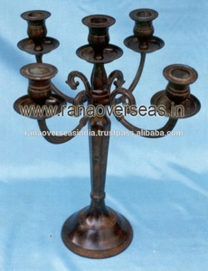 Candélabre en fer élégant à 5 bras pour la décoration de la maison et des mariages, fait à la main, durable, écologique, différents designs et tailles - Product Image 2