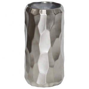 Vase à fleurs décoratif antique en métal, vase en aluminium, décoration d'intérieur, décoration de mariage et de fêtes - Product Image 3