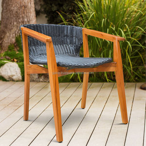 Chaise à bras élégante et moderne en teck massif, non pliable, mobilier de salle à manger polyvalent pour la maison et les restaurants - Product Image 1