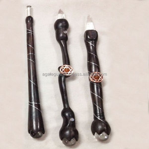 Bâton de guérison Chakra poli en palissandre naturel fait à la main - Product Image 1