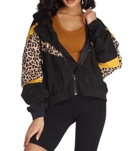 เสื้อแจ็คเก็ตกันลมพิมพ์ลายแบบซับลิเมชั่นสำหรับผู้หญิงที่ดีที่สุด รับทำโลโก้ตามสั่ง ไซส์พลัส เสื้อแจ็คเก็ตไนลอนสำหรับผู้หญิง ชุดพิมพ์ลายแบบซับลิเมชั่น - Product Image 3