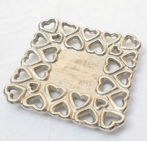 New Unique Shape Handmade Decorative Aluminum Food Serving Tray Hot Selling Custom Home Decoration Irregular Fruit Platter - Product Image 4