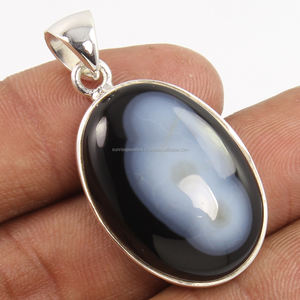 Pendentif classique en argent sterling 925 avec pierre précieuse en onyx noir en gros pendentifs fins et breloques pour les cadeaux d'amour pour les femmes - Product Image 1