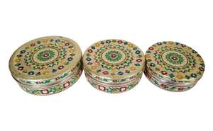 CONTENEDOR DECORATIVO MEENAKARI DE ACERO INOXIDABLE DISEÑADO CON FLOR MEDIANO CON TAPA-GOLDEN MEENA (7,5 "X 7,5" X 2,5 "PULGADAS) - Product Image 3