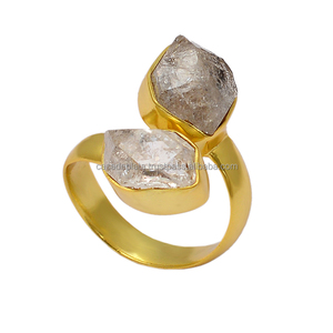 Anillo de piedras preciosas Herkimer de Plata de Ley 925 sólido chapado en oro de moda clásico Ajuste de bisel crudo para bodas y fiestas - Product Image 1