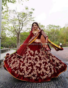 Rojo de la Boda nupcial Lehenga Choli - Product Image 1