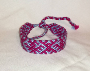 Bracelet tressé aztèque, bracelet noué, bracelet personnalisé tissé à la main, bracelet de poignet, bracelet d'amitié en cordon, bracelet bohème à enrouler - Product Image 1