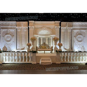 Majestic Modern White Wedding Stage Setup Magnífica Configuración de escenario para Bodas de lujo Top Wedding Event Stage con marcos - Product Image 1