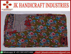 Oro Proveedor Hecho a mano Reversible Kantha Throw - Product Image 1