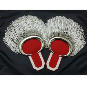 Épaulettes personnalisées pour uniforme de fanfare avec frange, épaulettes de haute qualité pour uniforme OEM - Product Image 1