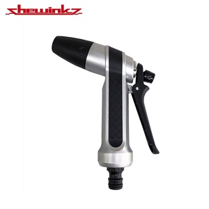 Pistolet à eau de jardin avec poignée souple, gâchette arrière, embout réglable, 100 PSI - Product Image 2