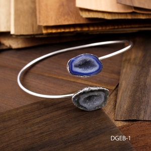 Bracelets en pierres précieuses naturelles en géode druzy pour femmes, bracelet réglable plaqué argent, bijoux boho, bijoux de mode, bracelets cadeaux - Product Image 1