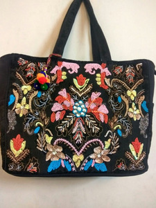 European Designer Handmade Handloom Fabric Shoulder Bag Wholesale for Women - Product Image 2