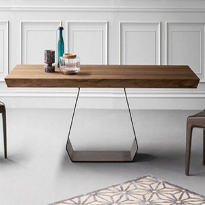 Table à manger industrielle moderne Matériaux élégants en bois, fer et verre de haute qualité pour le bureau ou les meubles de maison - Product Image 4