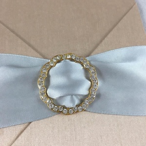 Tarjetas de invitación de boda de seda champán de lujo - Product Image 2