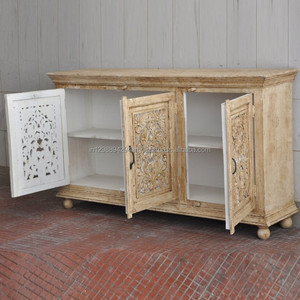 Buffet Ethnique Bois Massif Trois Portes Sculpté Buffet Laqué Finition Déchiré - Product Image 4