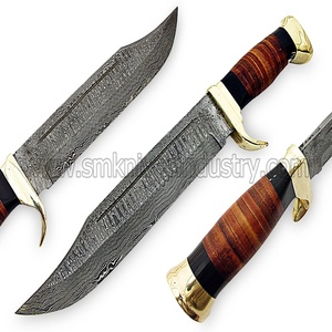 Xyj — couteau Crocodile de chasse, fait à la main, damas avec manche en cuir (Sm32) - Product Image 2