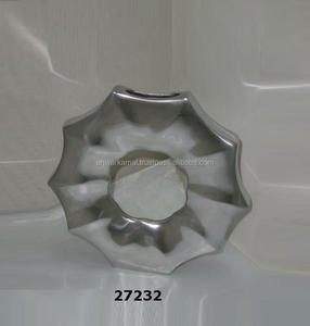 แจกันอลูมิเนียมหล่อสไตล์ทันสมัยพร้อมกระจกขัดเงาสำหรับตกแต่งโต๊ะบ้านห้องนั่งเล่นและห้องนอน - Product Image 2