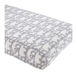 Drap de berceau drap housse de berceau drap de lit drap de lit mousseline de coton biologique étoiles imprimé personnalisé - Product Image 1