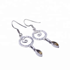 Venta caliente Nuevo diseño Sólido 925 Plata de ley Citrino Pendiente de piedras preciosas para mujer y Niña Fabricante de joyería de plata de moda - Product Image 1