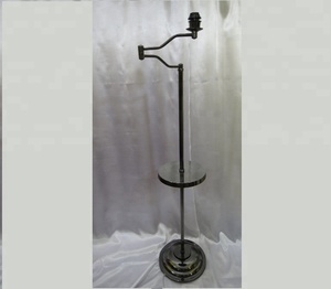 Lámpara de Pie de Diseño Moderno ARM de Latón Metálico con Acabado Plateado Antiguo - Product Image 1