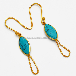 Boucles d'oreilles Sier classiques faites à la main avec motif de goutte en turquoise véritable et plaqué or pour les fêtes de mariage ou les cadeaux - Product Image 1