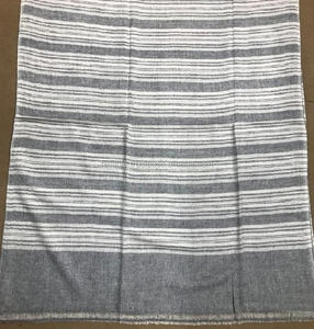 ผ้าคลุมไหล่แคชเมียร์ฤดูหนาวสำหรับผู้ใหญ่ผ้าพันคอแบบดั้งเดิมพิมพ์ลายทอ - Product Image 2