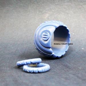 Brazalete blanco de gran tamaño, joyería vintage de baquelita personalizada - Product Image 5