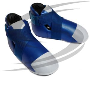 Chaussures de boxe semi-contact de haute qualité Bottes de boxe avec logo personnalisé Chaussures de sport résistantes semi-contact durables - Product Image 1