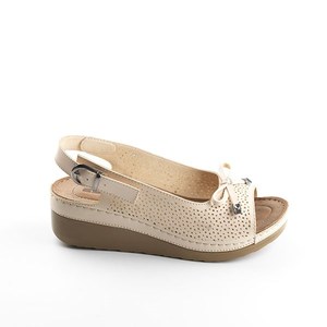 Sandalias Planas Trenzadas para Mujer Hechas en Turquía - Product Image 3