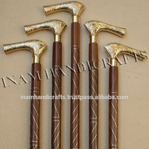 Bastón de madera Estilo vintage hecho a mano con mango de latón, bastón para caminar de madera con mango de latón - Product Image 2