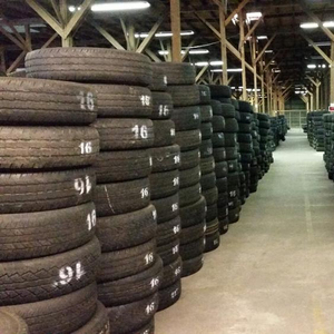 Neumático Sólido para Automóvil 245/45R18 para Autos Usados, Cambiador de Camiones, Confortable, para Pasajeros, Certificado DOT/ECE/ISO 13315/80r2, 1 Año de Garantía - Product Image 2